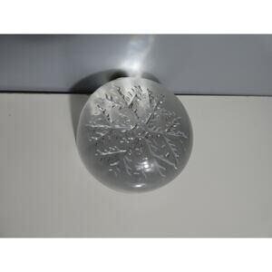 Cristal France Snowflake Paperweight Genuine Lead Crystal
